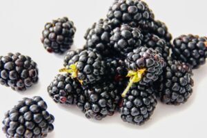 Read more about the article BEST BLACKBERRY VARIETIES